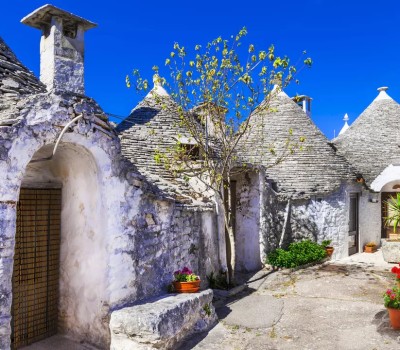 voyages dans les Pouilles  avec ARTS et VIE